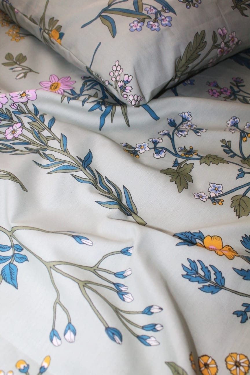 Mist Garden Bloom 4 Mist Garden Bloom - Image 4